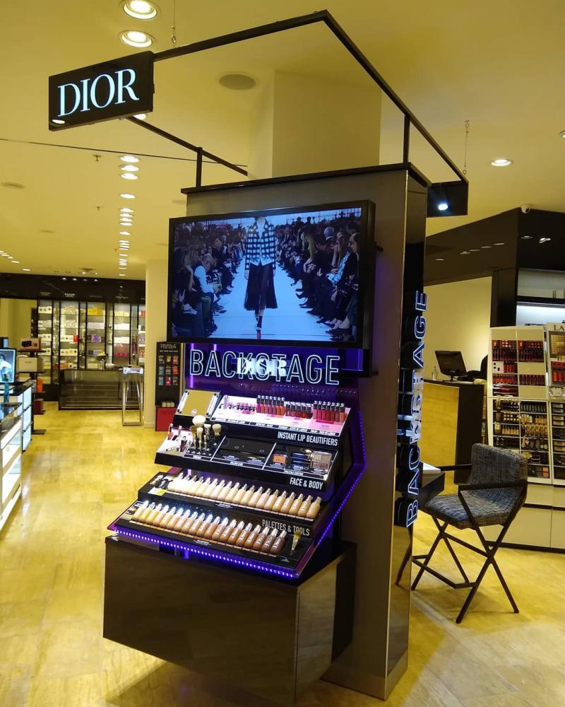 Columna Dior Devoto Shoping